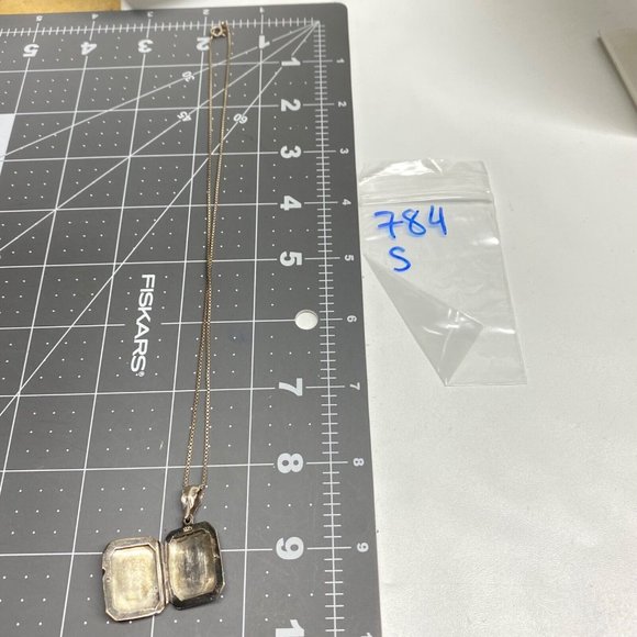Vintage Square Locket Sterling Silver Necklace Photo Memory Children - Picture 5 of 5